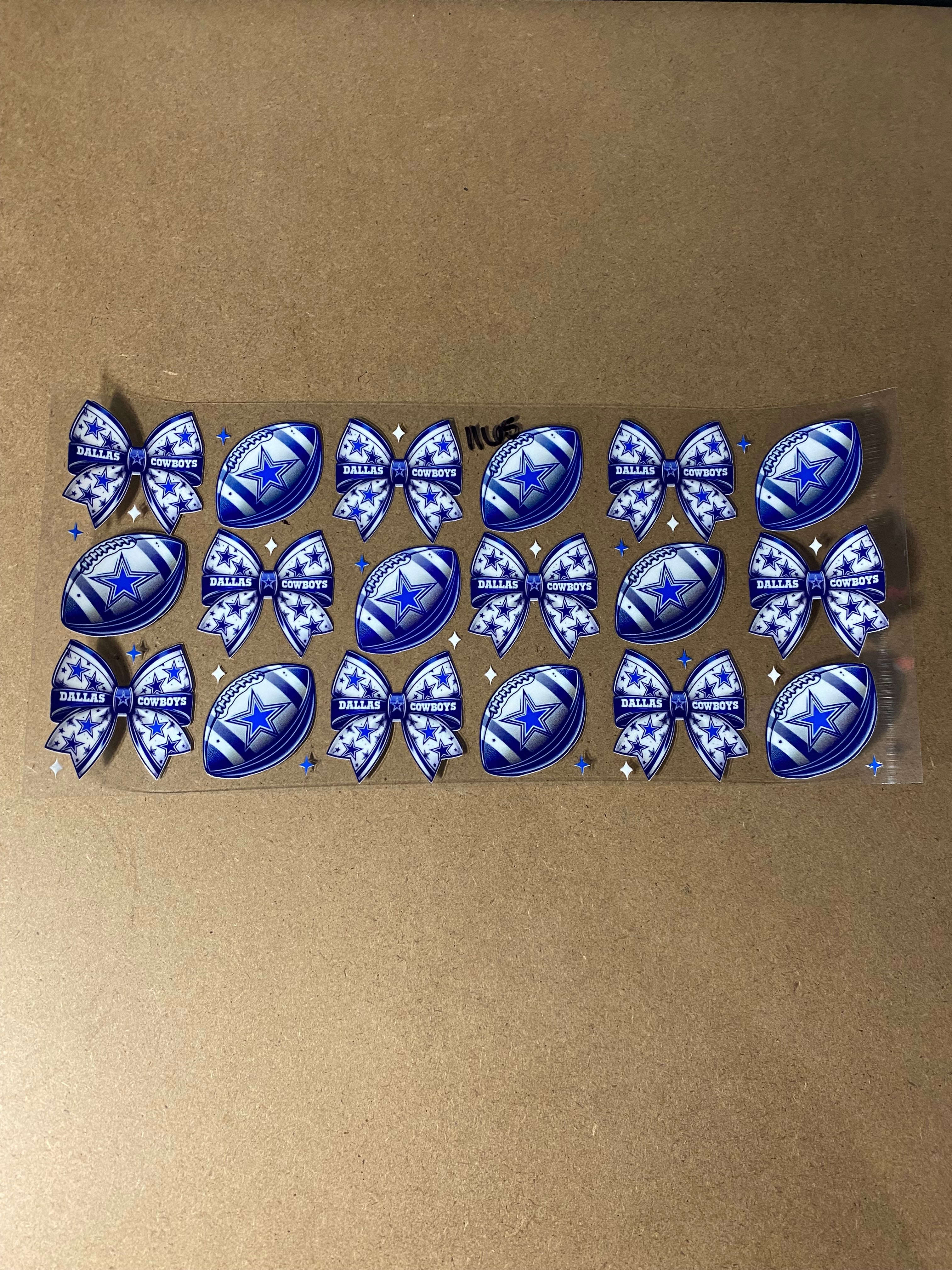 1165 Cowboys Bows