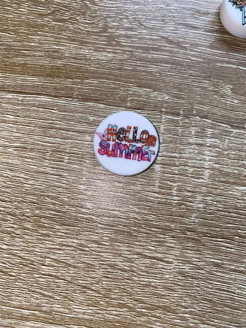 HELLO SUMMER