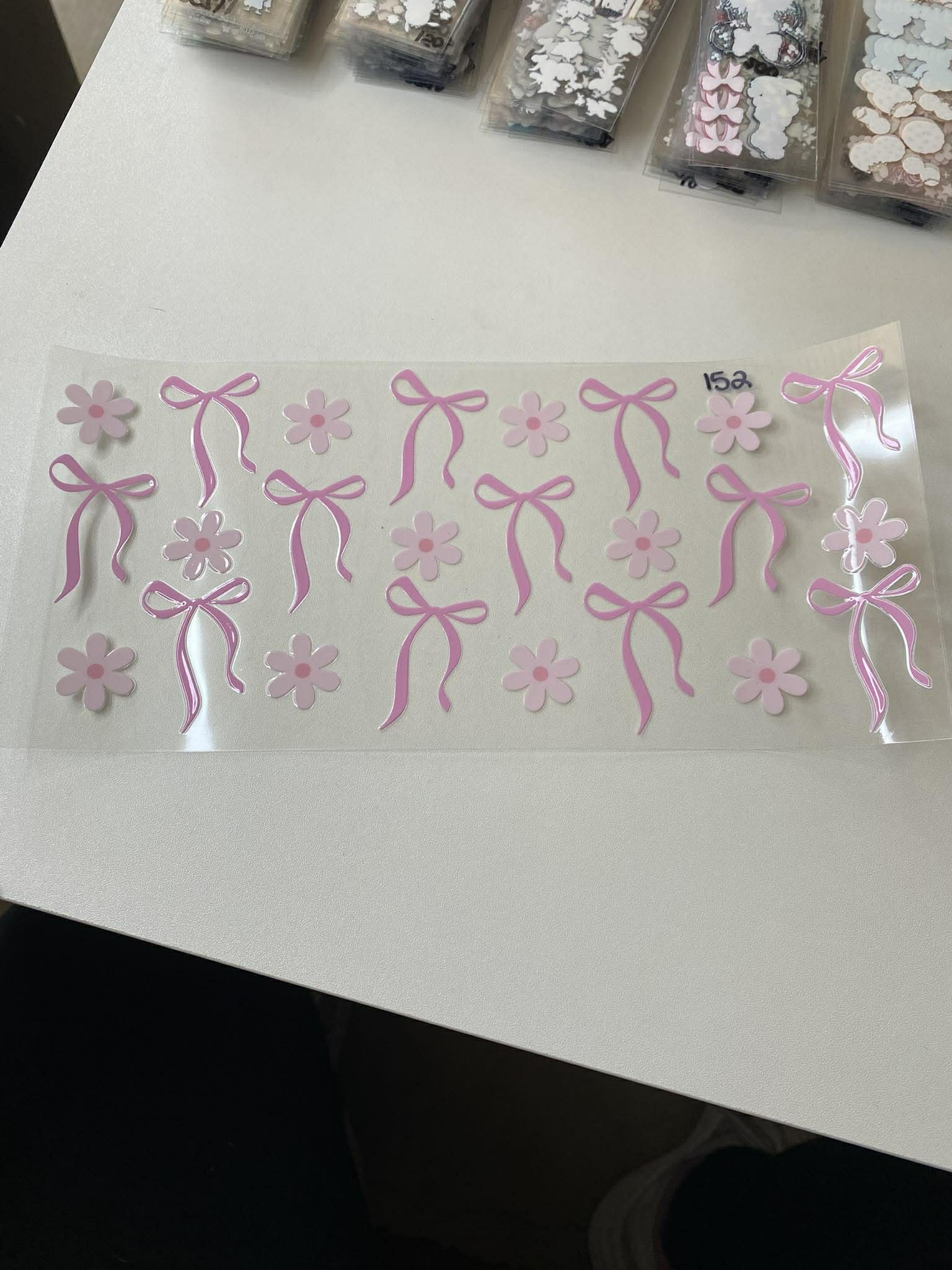 152 Bows