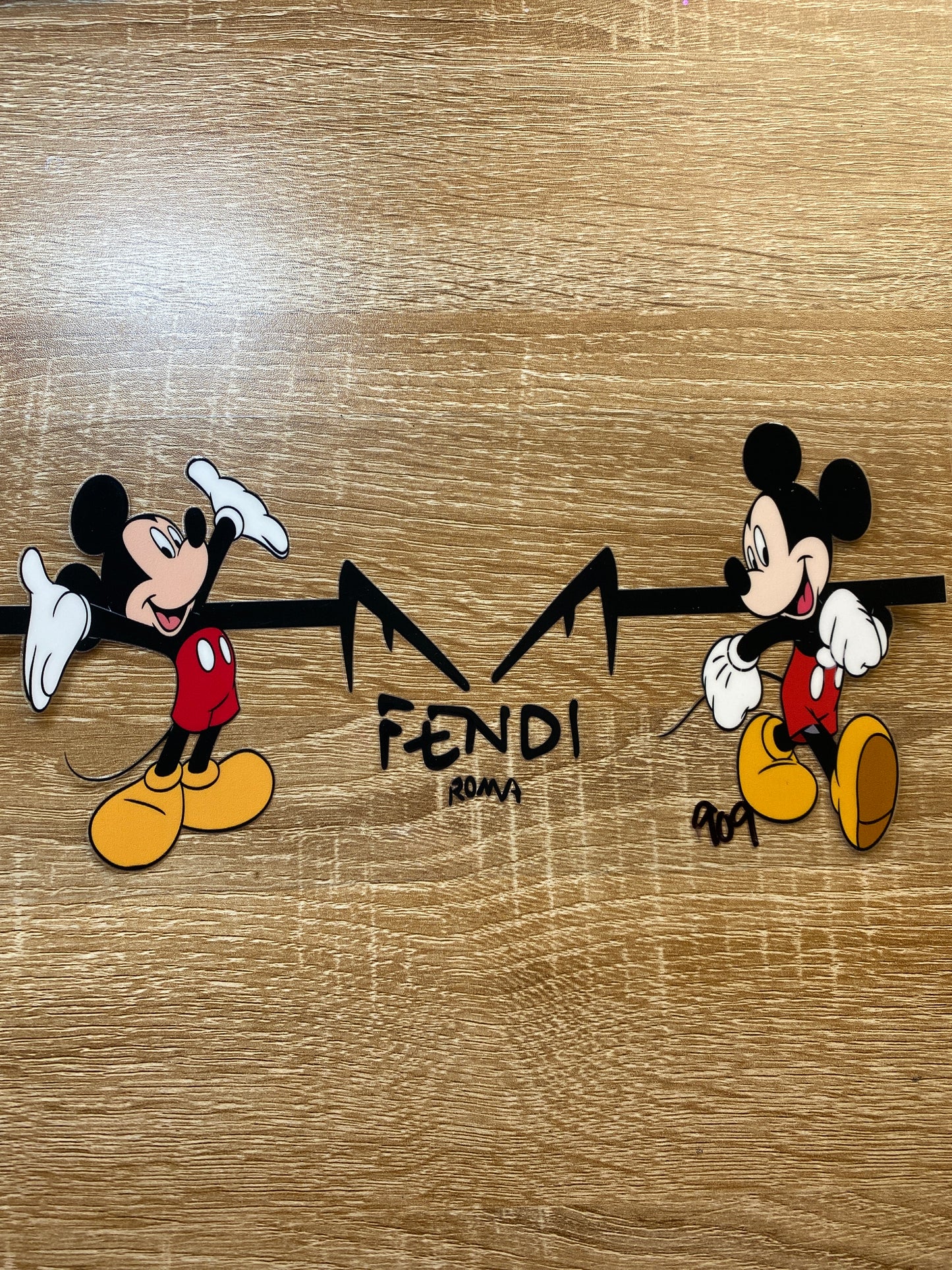 Fendi Micky Mouse 909