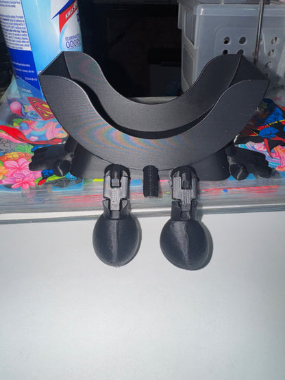 Scrub Daddy Peeing Holder